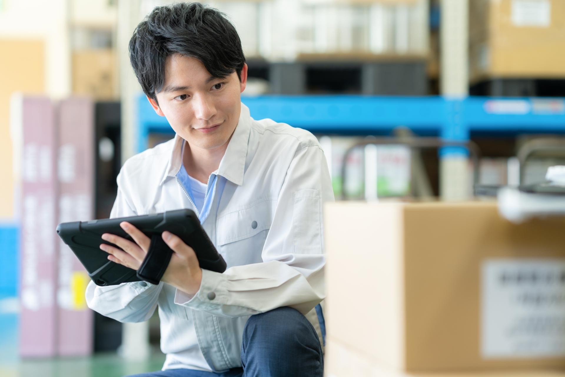 軽作業の仕事内容とは？未経験から始めやすい人気職の実態に迫る！